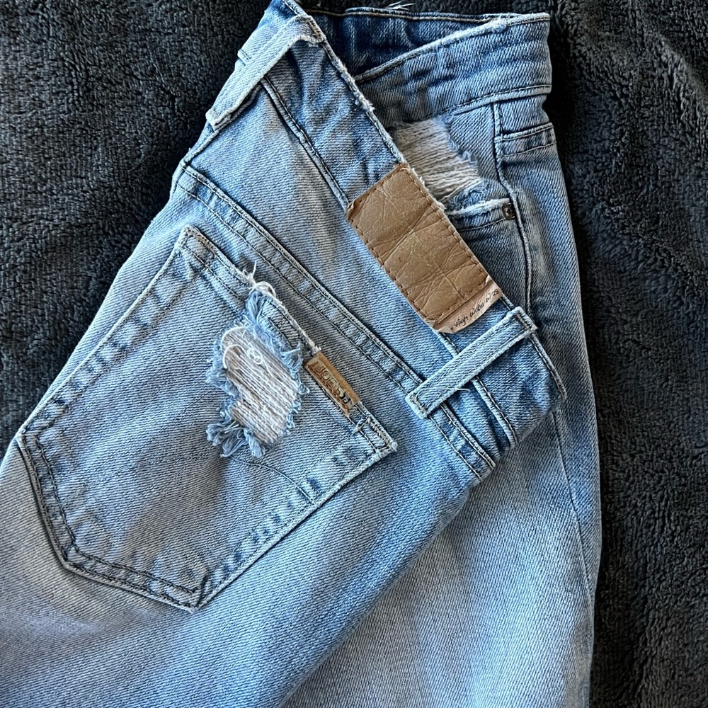Distressed Jeans